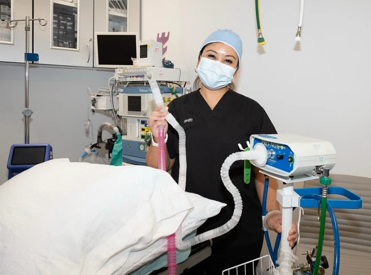 Rachel at Dr. Karen Horton's office in the surgery room