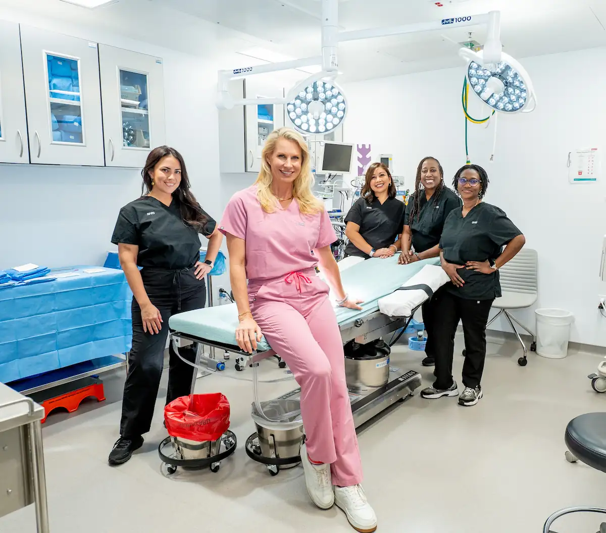 Dr. Karen Horton and surgical team in operating room